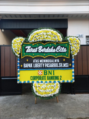 Papan Bunga Duka di Slerok