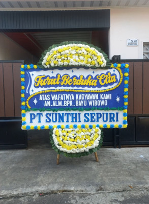 Papan Bunga Duka di Slerok